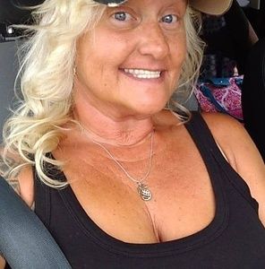 Meet your Posher, Terri